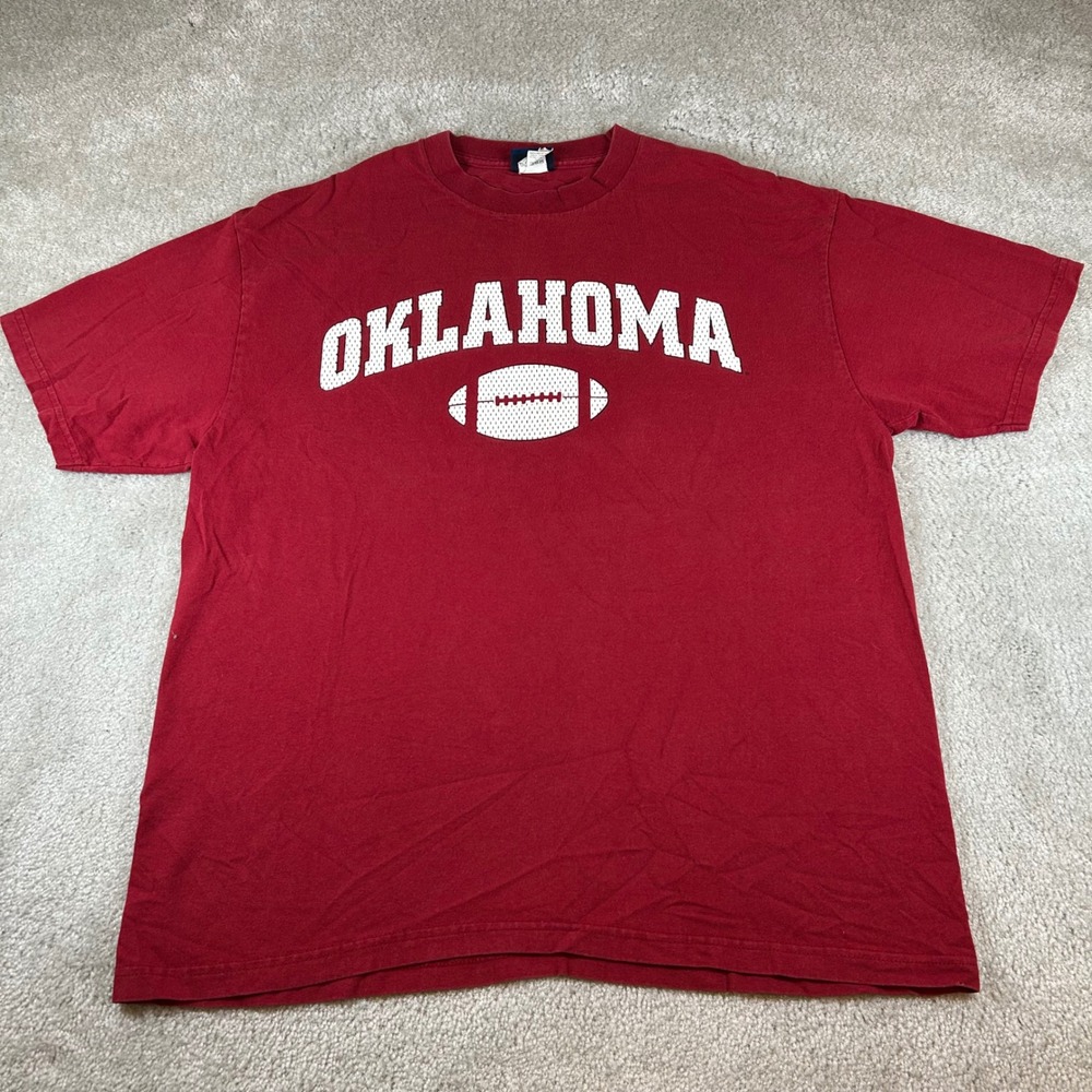 VTG Champs Sports Oklahoma Sooners T-Shirt Men Large Red Football Collegiate Tee